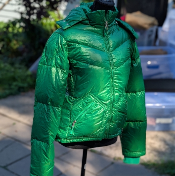 WOMEN'S VINTAGE J CREW PUFFER GREEN SIZE MEDIUM - Picture 1 of 13